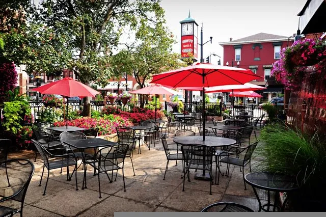 Jimmy V's Grill & Pub restaurante en Westerville, OH