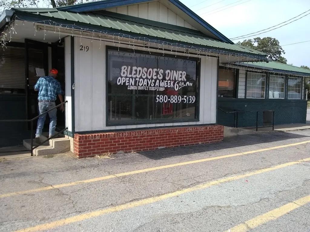 Bledsoe's Diner restaurant in Atoka, OK