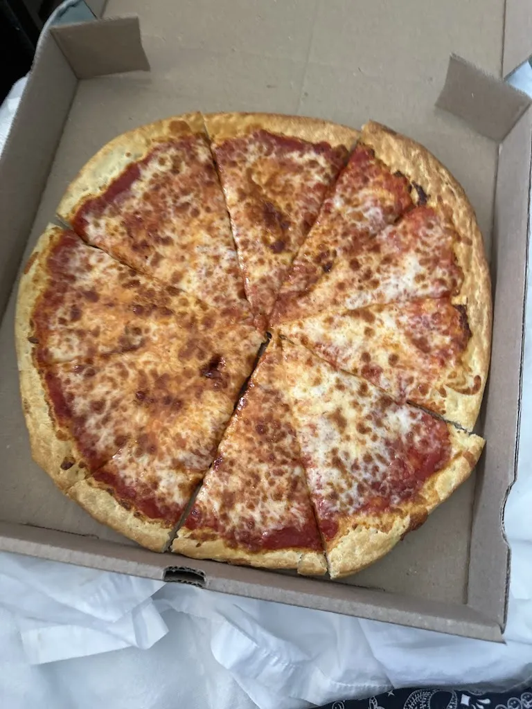 Elijah Vaughn_Pizza Pro_Manchester, KY_review
