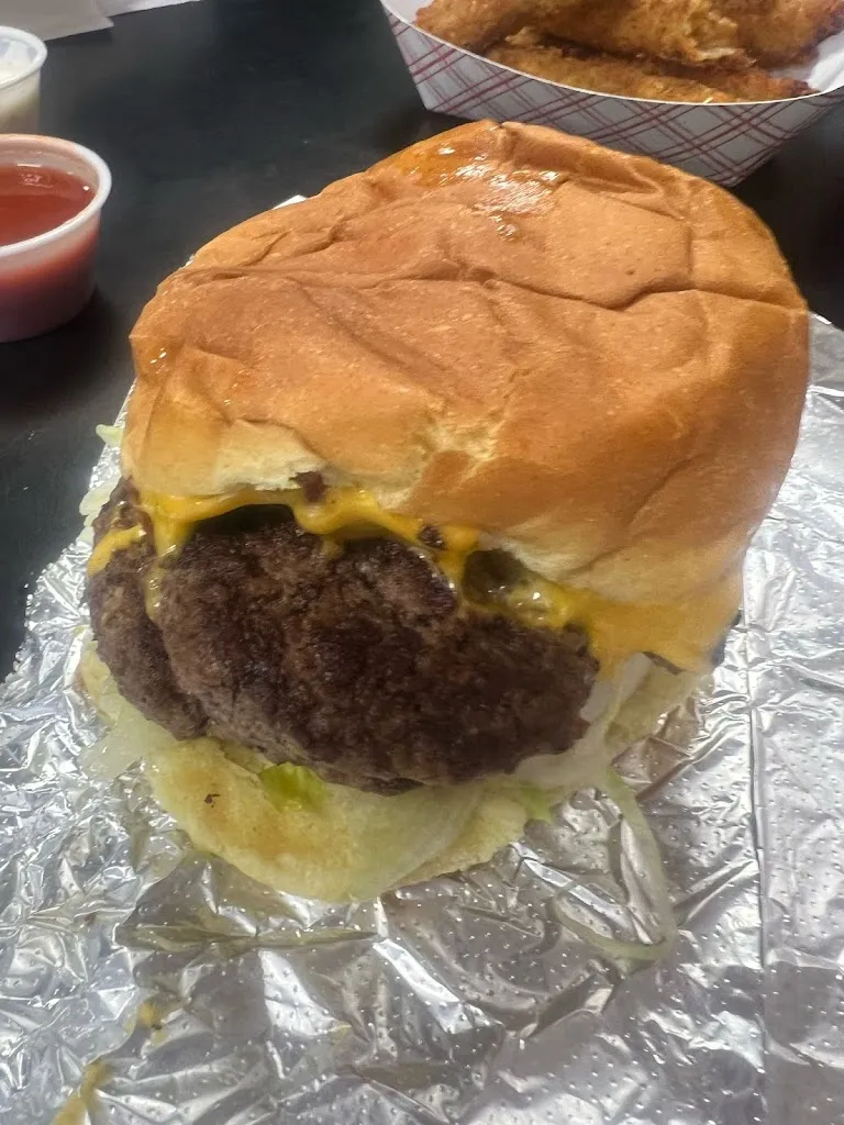 Pat's Snack Bar_Manchester, KY_slider_image_2