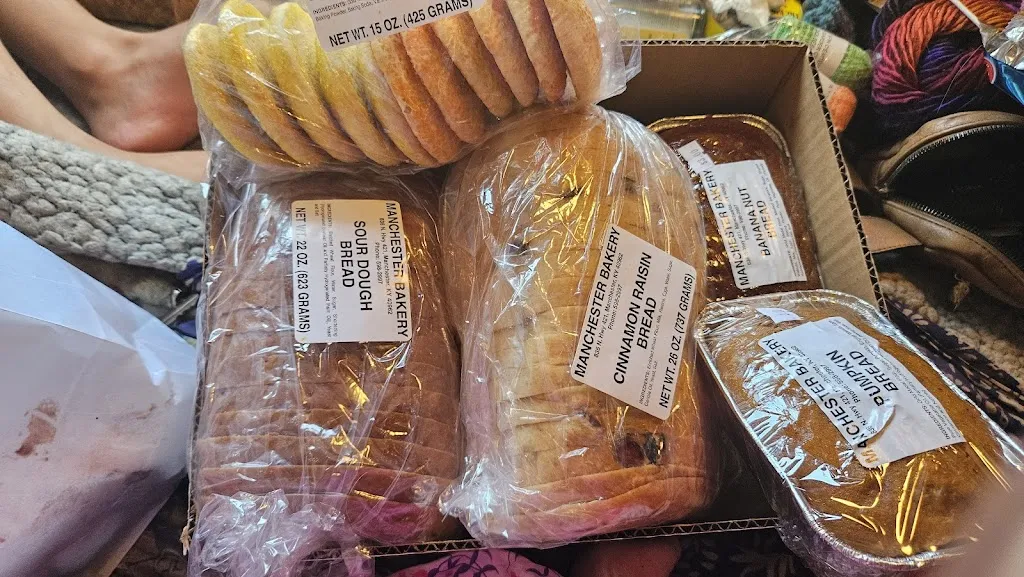 Taylor Bovinich_Manchester Bakery_Manchester, KY_review