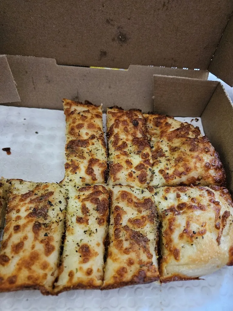 Little Caesars Pizza_Manchester, KY_slider_image_3
