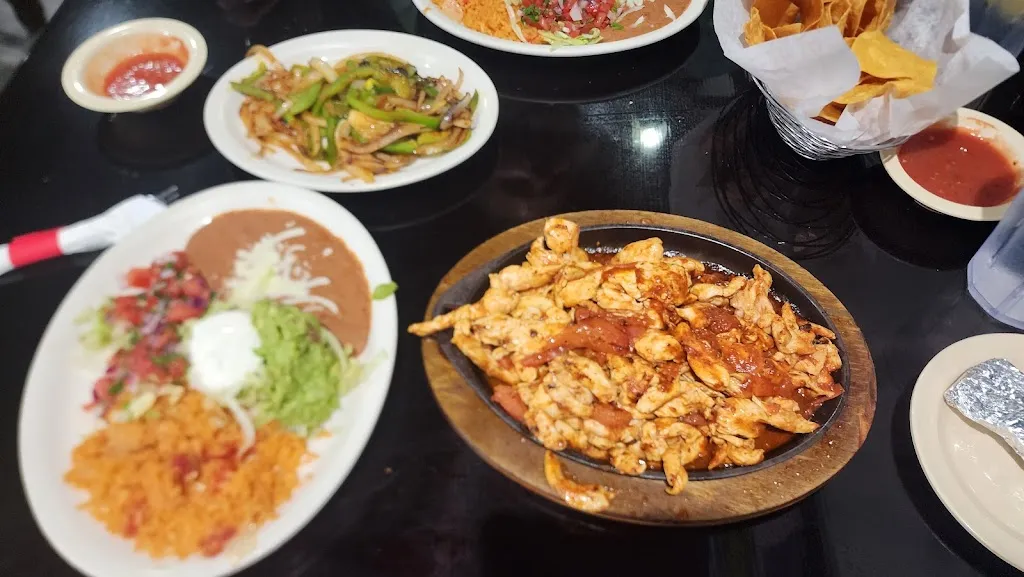 Lopez Grill Mexican Restaurant_Sapulpa, OK_slider_bild_3