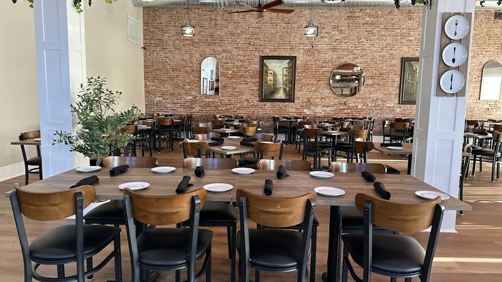 Cucina Italiana Al Lago restaurant in Eufaula, OK