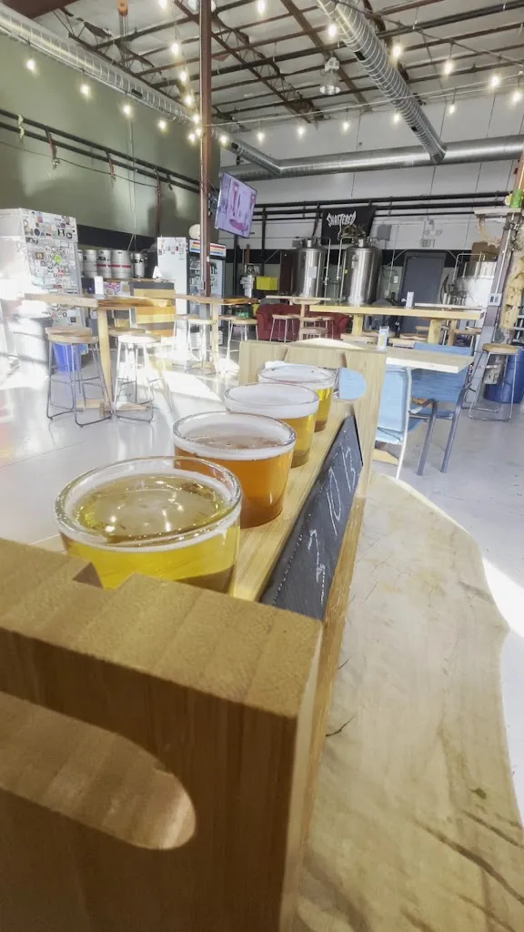 Diana Kitsune_The HiVe Taphouse_Oregon City, OR_review