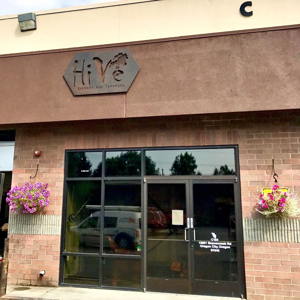 The HiVe Taphouse restaurante en Oregon City, OR