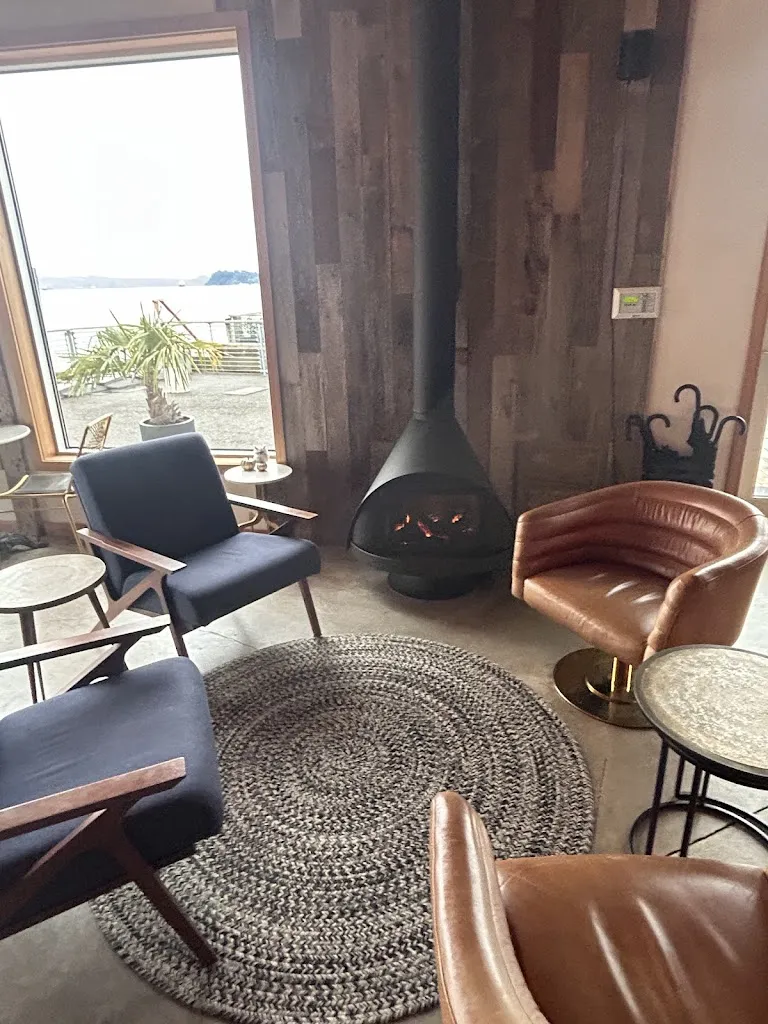 Diana Xiao_The Knot_Astoria, OR_review