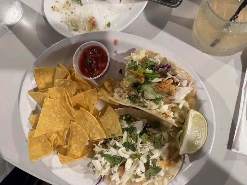 Isis Morrissey_Jarboe’s Grill_Canby, OR_review
