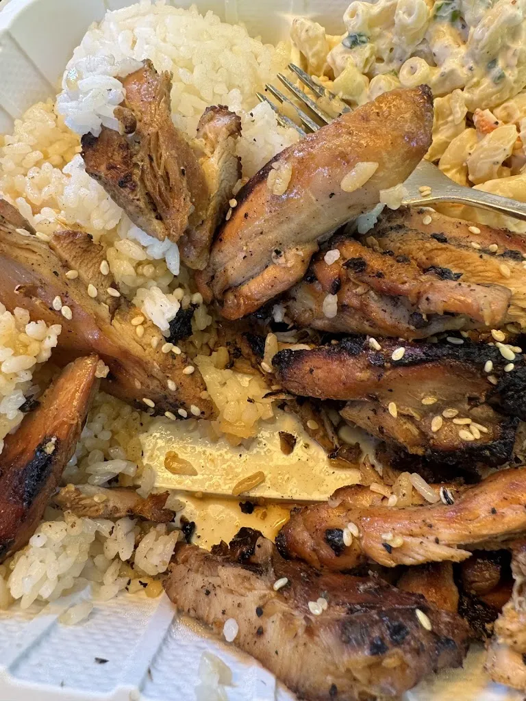 Awbrey Carter_Roxy's Island Grill_Canby, OR_recensione