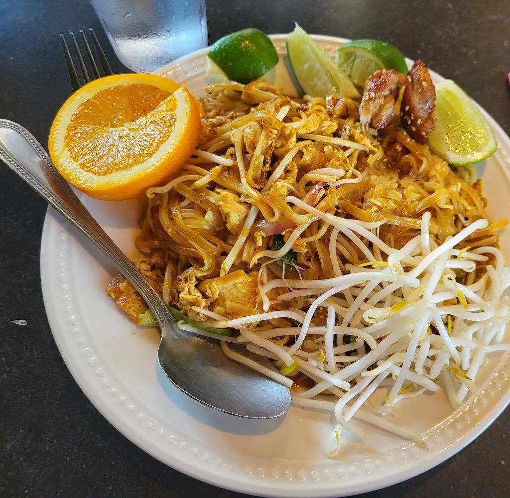 Thai Dish Cuisine_Canby, OR_slider_immagine_3
