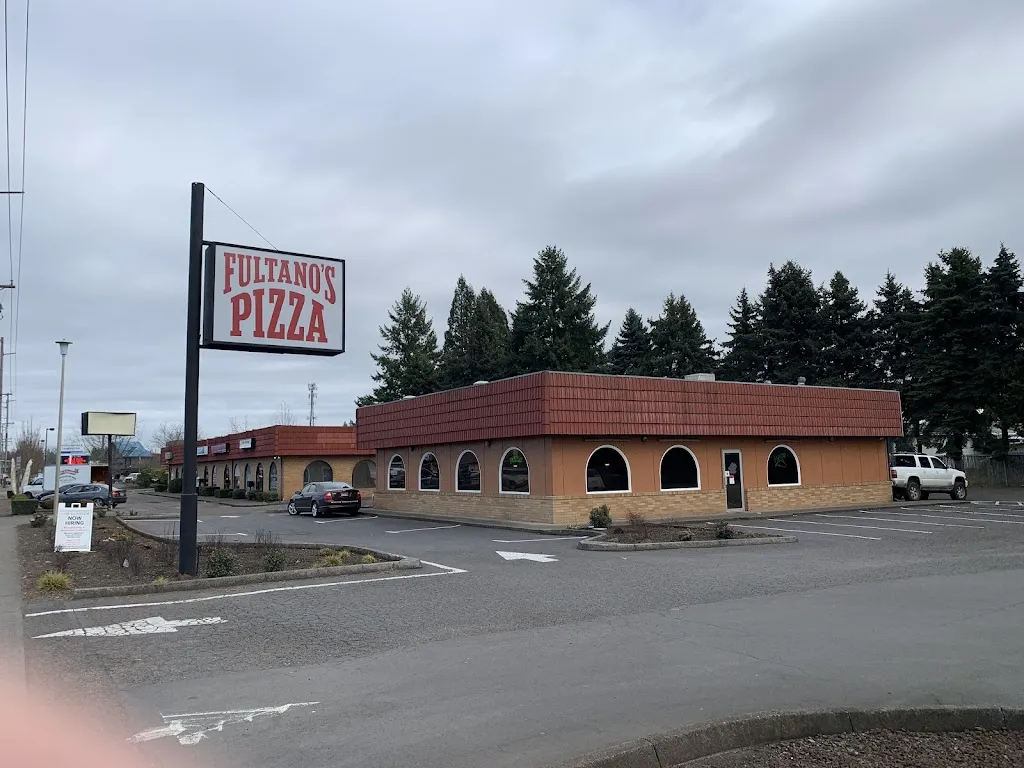 Fultano's Pizza ristorante a Canby, OR