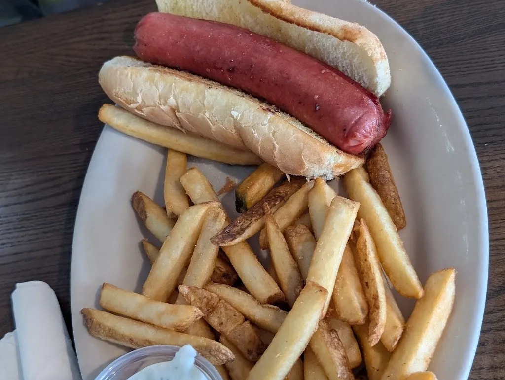 Nathan Hale_Pub 212_Damascus, OR_review