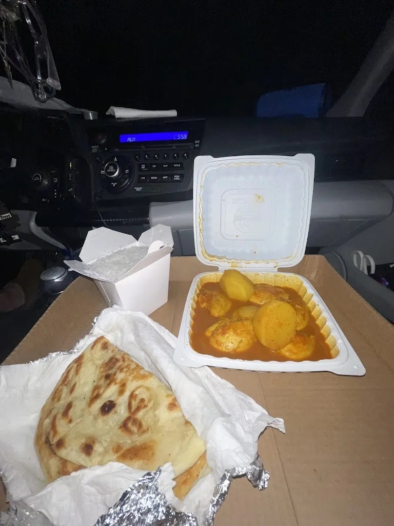 Miles Wright_Masala Box_Gladstone, OR_reseña