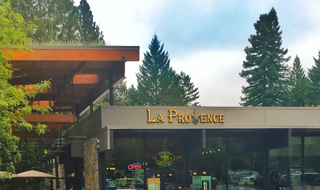 La Provence Boulangerie & Patisserie ristorante a Lake Oswego, OR