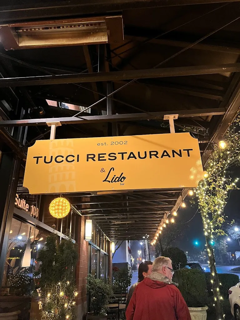 Tucci Restaurant_Lake Oswego, OR_slider_imagen_2