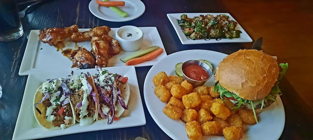 T_Baird's On B Bar & Grill_Lake Oswego, OR_review