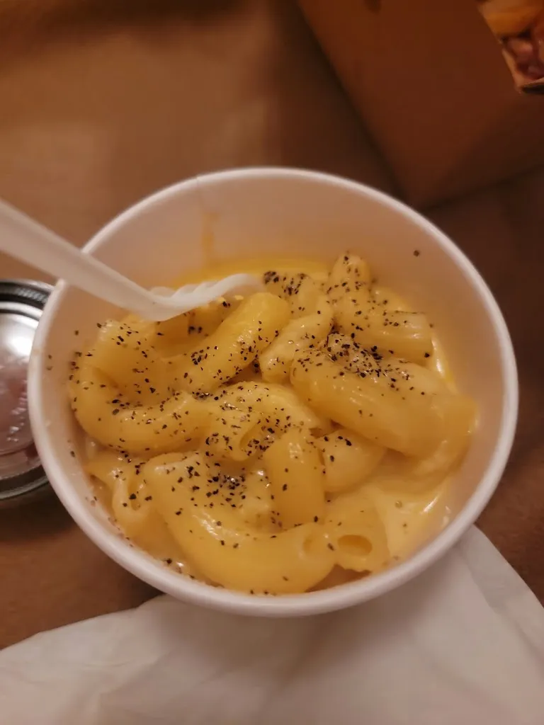 Justin Antonietti_Two Dogs Taphouse_McMinnville, OR_review