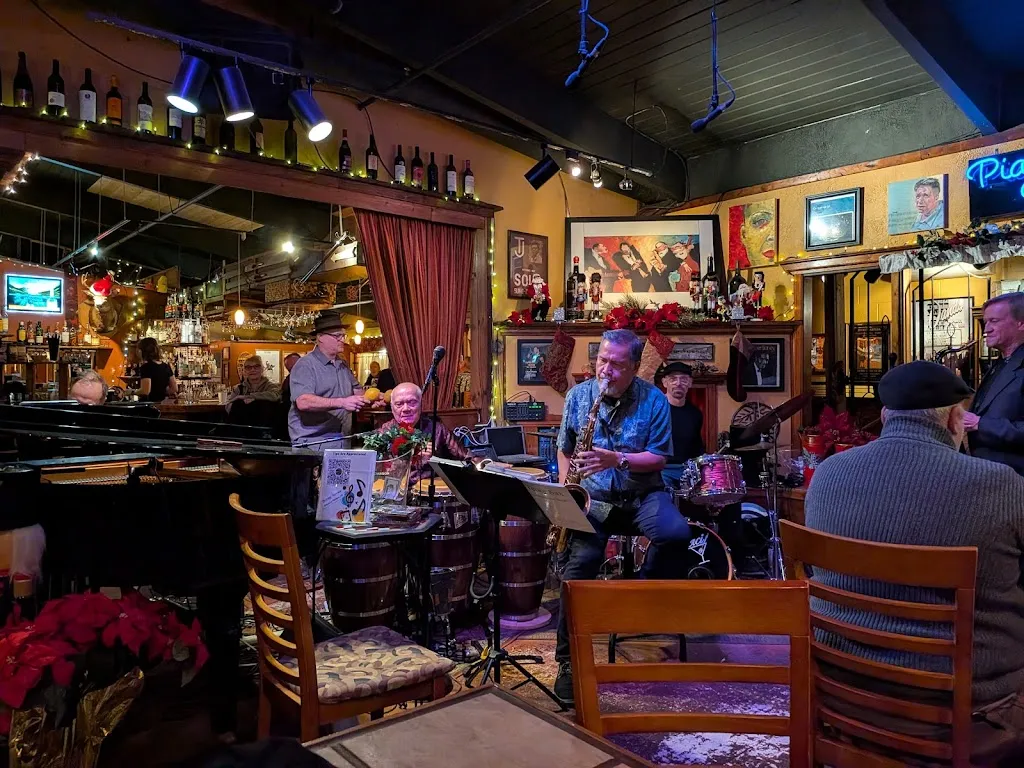 Arrivederci Wine & Jazz_Milwaukie, OR_slider_imagen_3