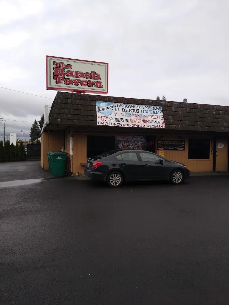 Ranch Tavern restaurante en Oak Grove, OR