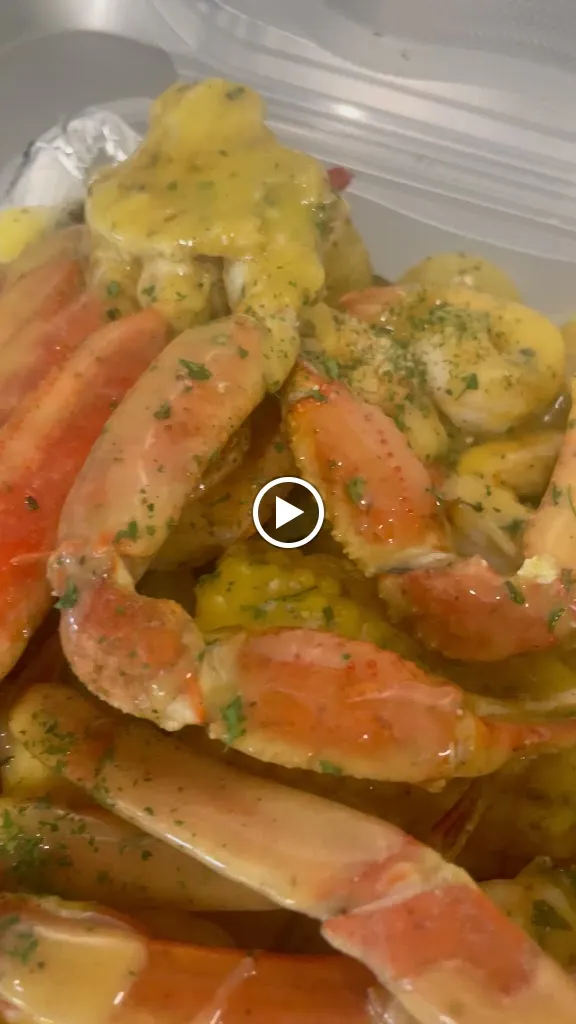Kracked Crab_Happy Valley, OR_slider_imagen_2