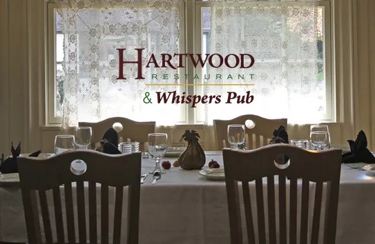 Hartwood Restaurant & Whispers Pub restaurant à Glenshaw, PA