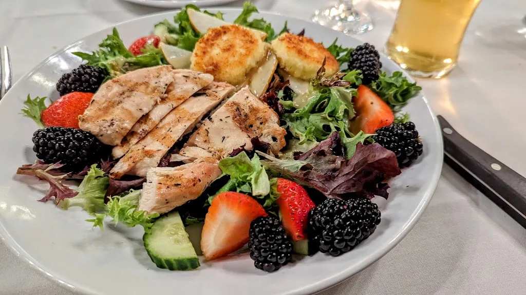 Hartwood Restaurant & Whispers Pub_Glenshaw, PA_slider_image_2