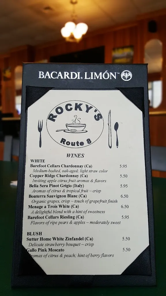 Rocky's Route 8 restaurant à Allison Park, PA