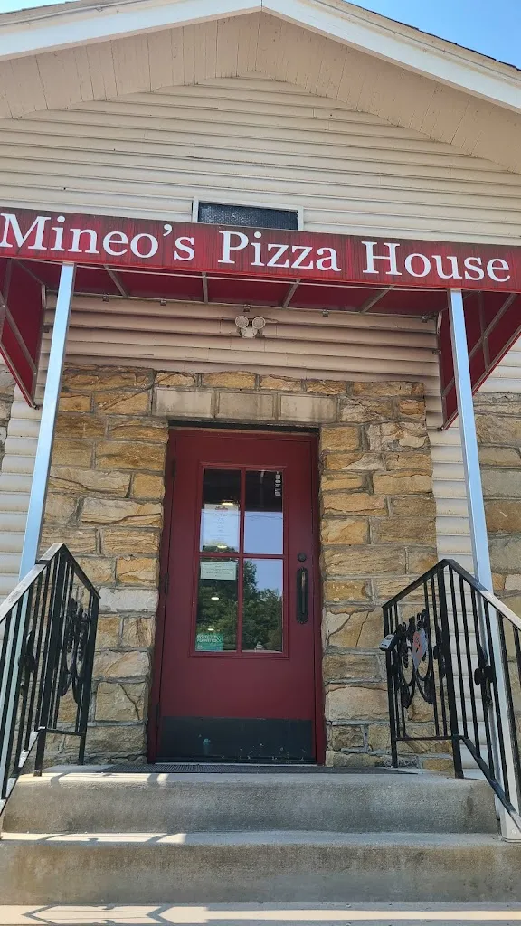 Mineo’s Pizza House Allison Park restaurant à Allison Park, PA
