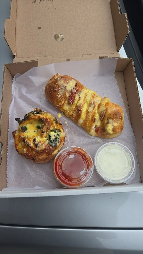 Jeremy Lester_Milano’s Pizza_Allison Park, PA_avis