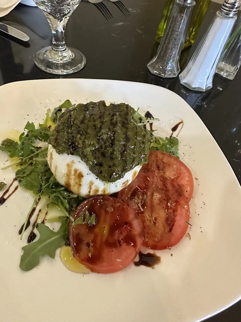 Villa Artigiano Ristorante BYOB_Ardmore, PA_slider_immagine_3