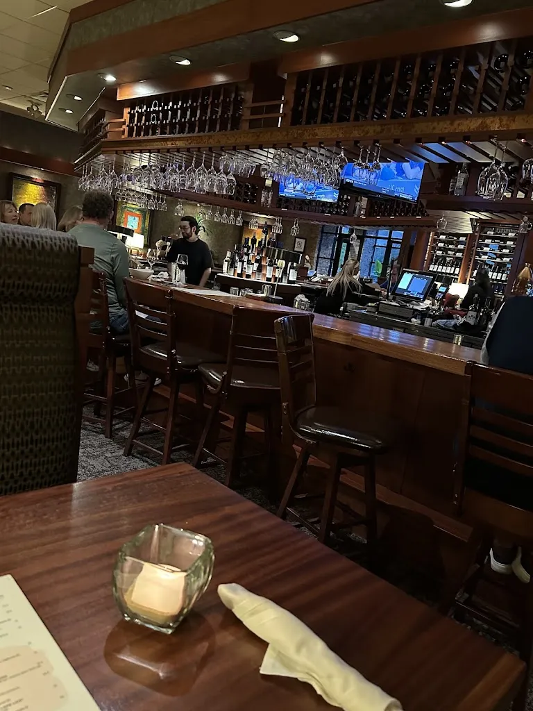 Seasons 52_King of Prussia, PA_slider_image_3