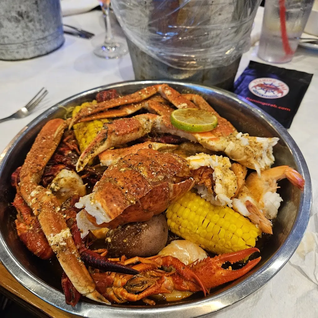 Flaming Crab Wilkes-Barre_2198, Wilkes-Barre_slider_imagen_3