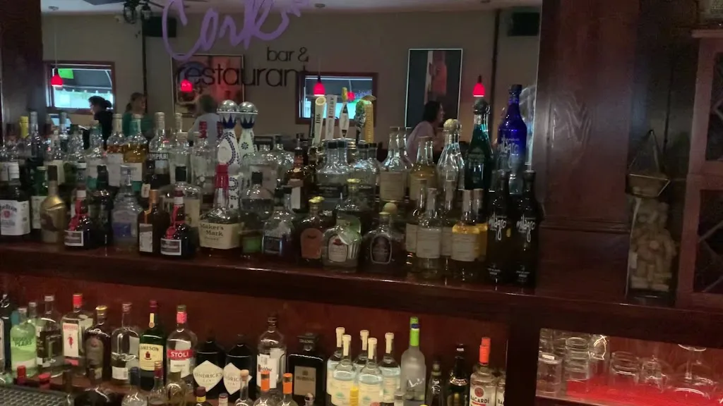 Cork Bar & Restaurant_Wilkes-Barre, PA_slider_imagen_2