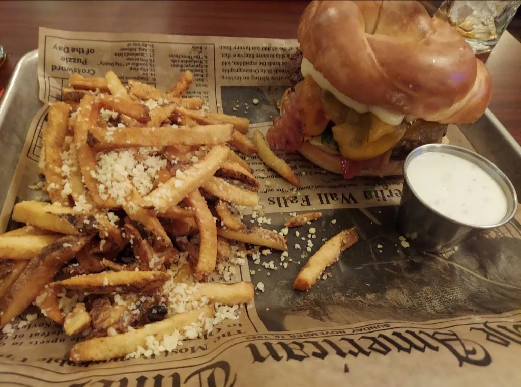 Lise_State Burger Co._Bellefonte, PA_review
