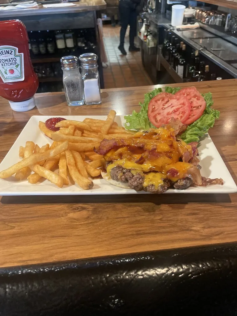 Charles Mousseau Jr_Al's Cafe_Bethel Park, PA_review