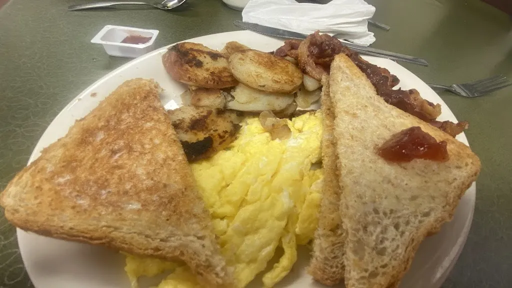 Mike Poler_Trolley Barn Eatery_Pittsburgh, PA_reseña