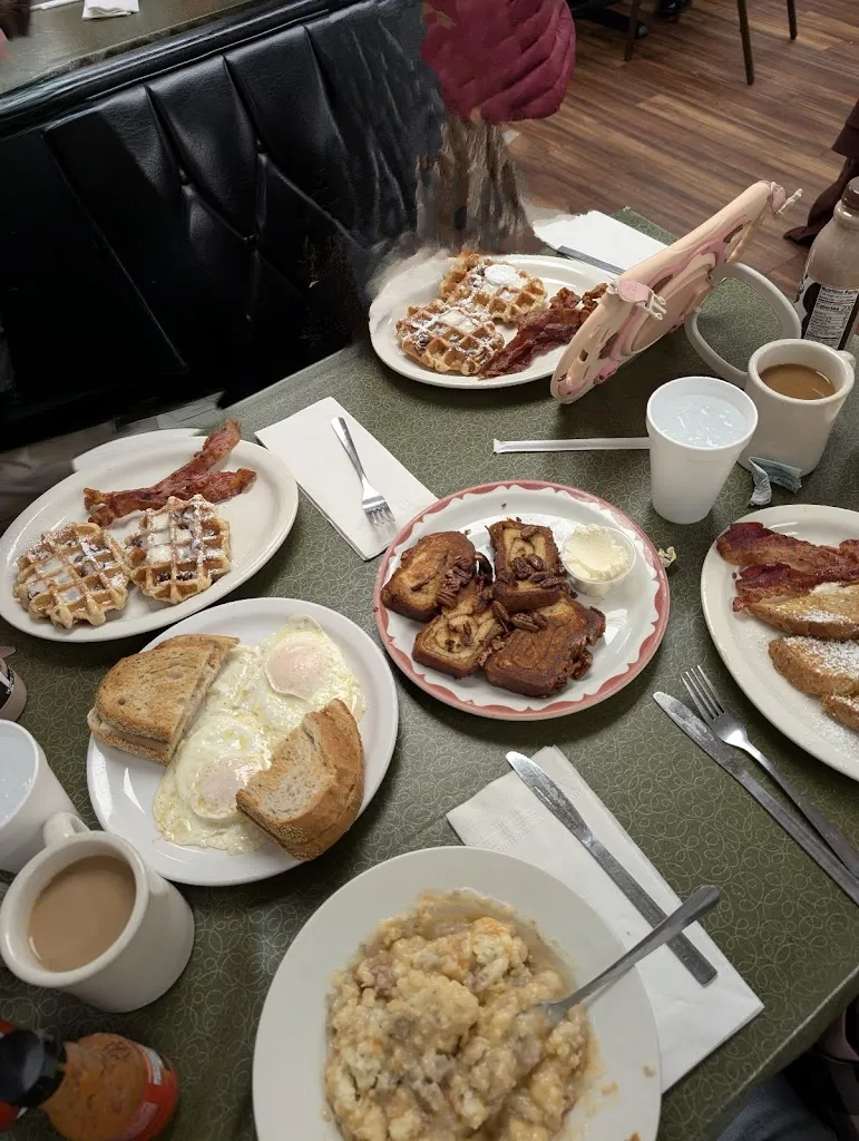 Paul Currao_Trolley Barn Eatery_Pittsburgh, PA_review