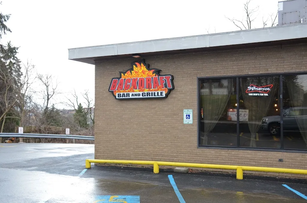 Backdraft Bar and Grill restaurante en Pittsburgh, PA