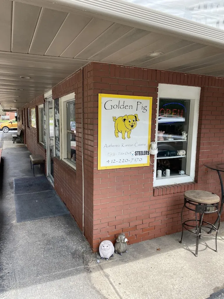 Golden Pig restaurante en Cecil, PA
