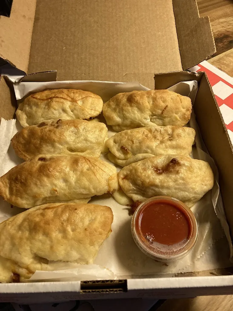 Stef Hunnell_Homestyle Pizza_McDonald, PA_review
