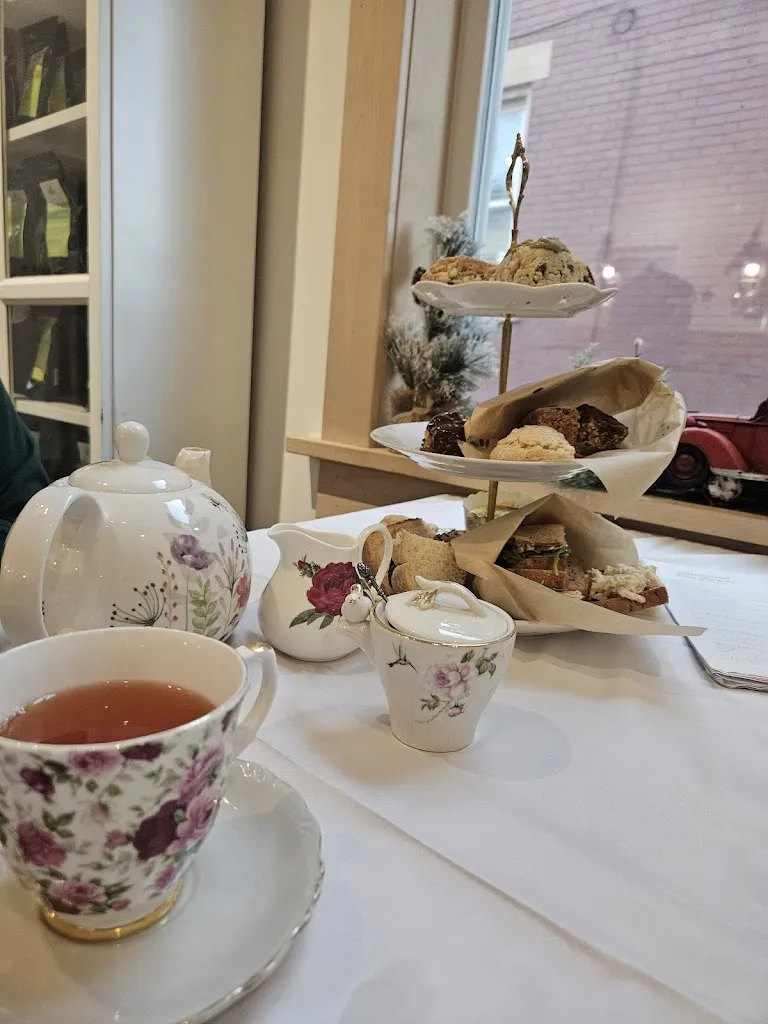 Taylore_The Steeping Leaf_Morgan, PA_review