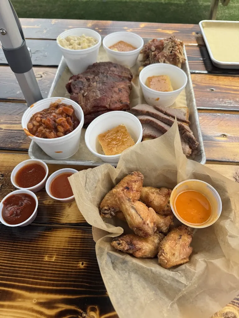 Chuck Wagons BBQ & Cheesesteaks_Cheswick, PA_slider_image_3