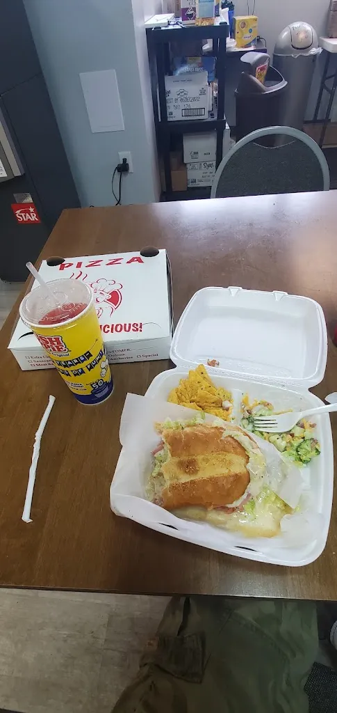 Siciliano's Pizzeria_Cheswick, PA_slider_image_3