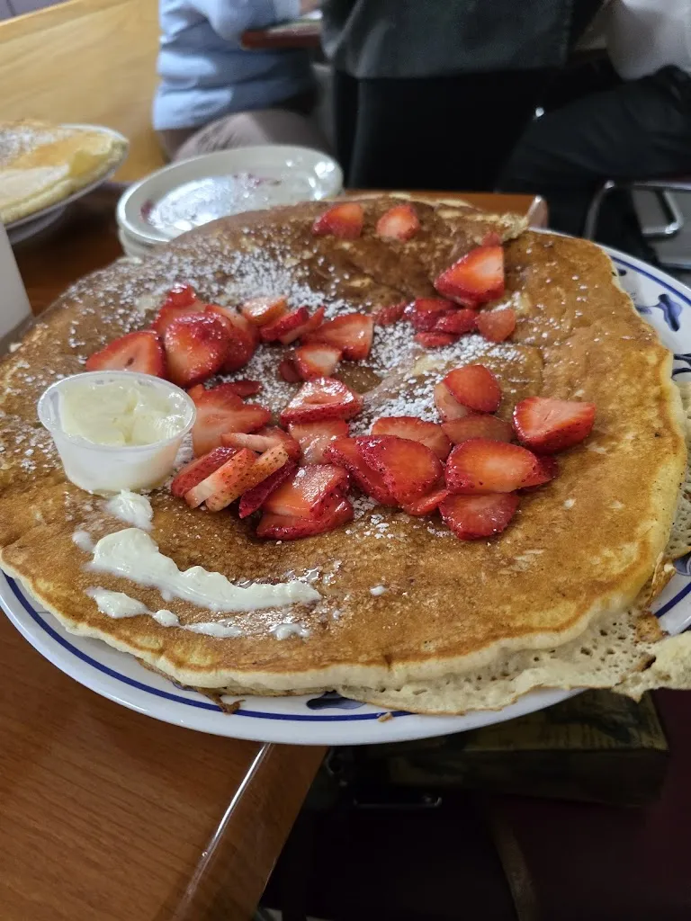Wade's breakfast and grille_Export, PA_slider_imagen_3