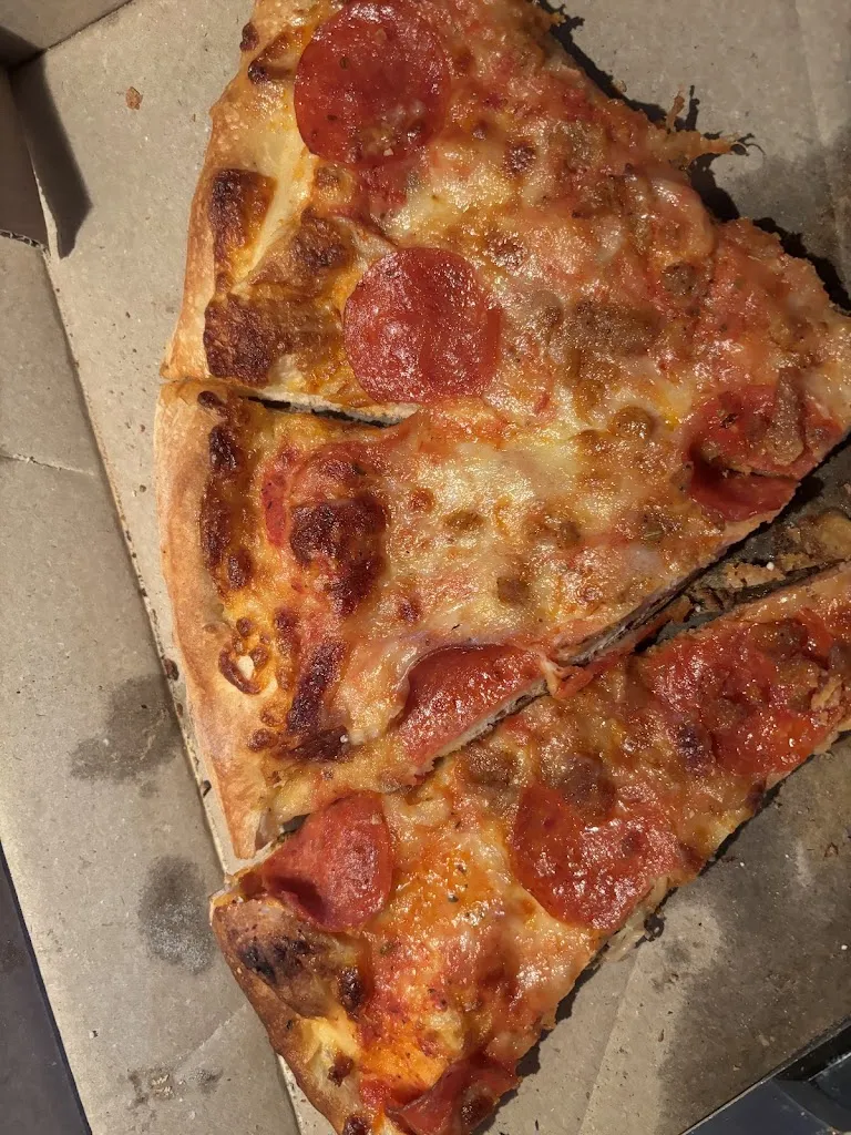 Italian Village Pizza Dravosburg_Dravosburg, PA_slider_imagen_2