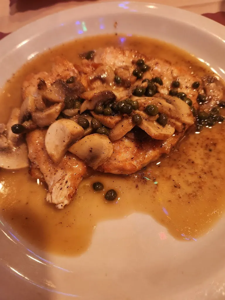 Jessica Pasquale_Tugboat’s_East Pittsburgh, PA_review