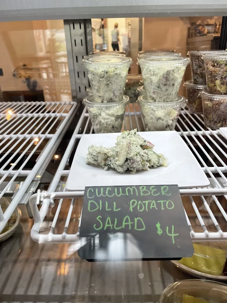 H Zee_Sia's Garden Grown_Pittsburgh, PA_review