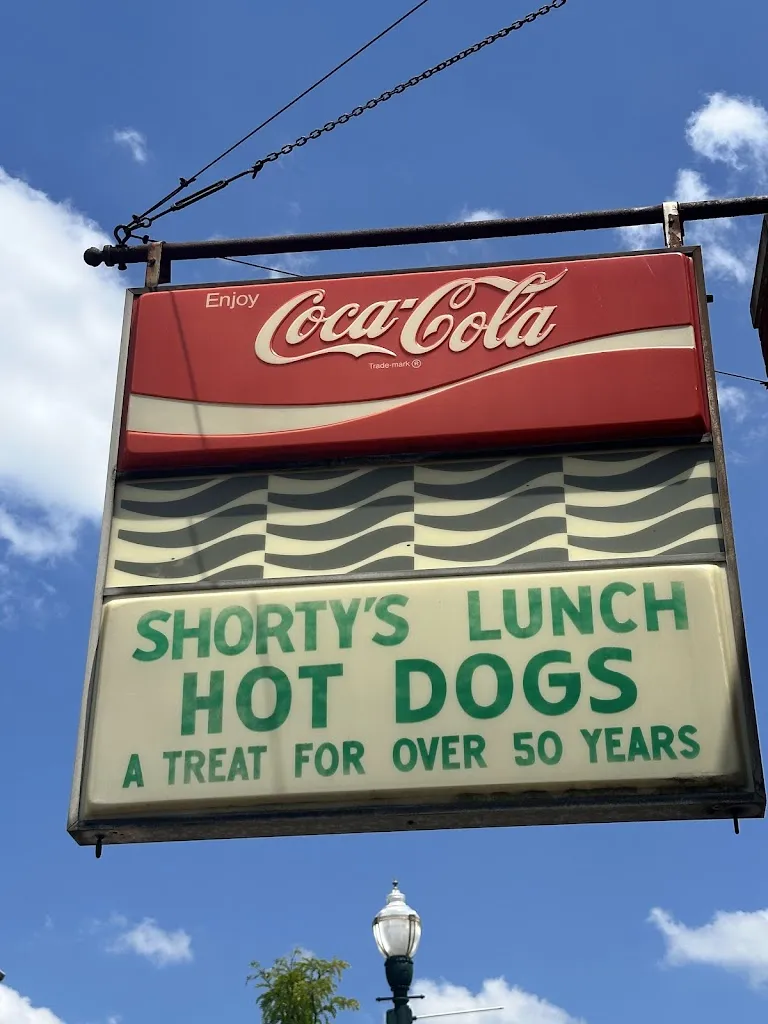 Anthony Smith_Shorty's Lunch_Washington, PA_reseña