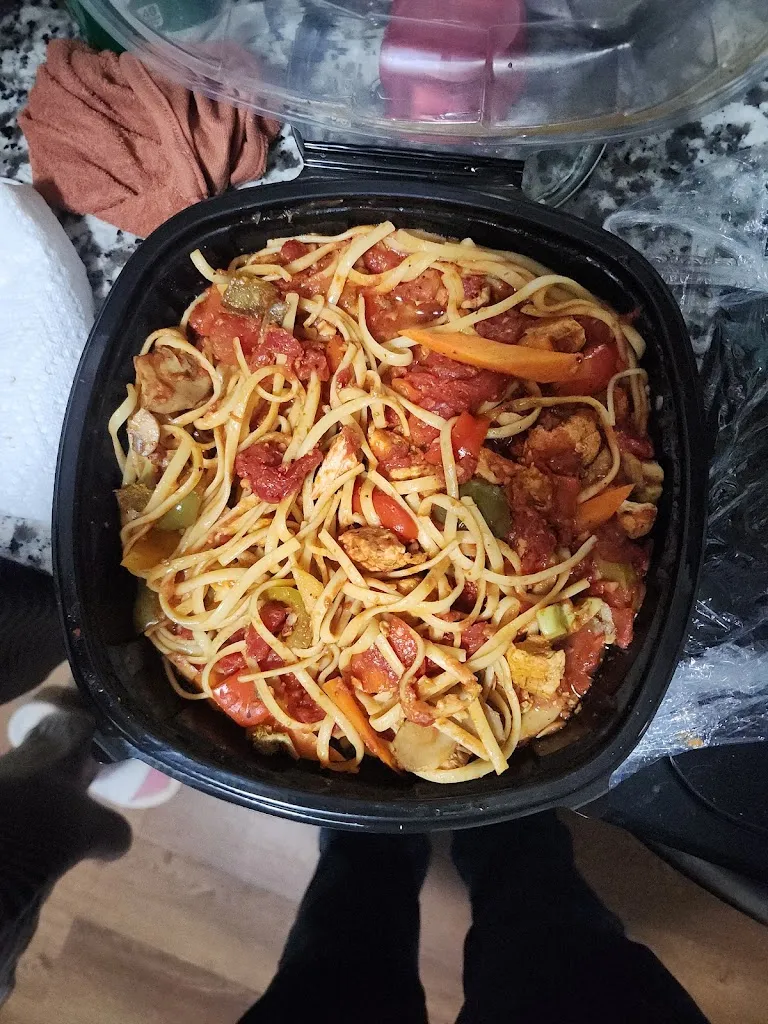 Brandon Ray_Angelo's Restaurant_Washington, PA_reseña