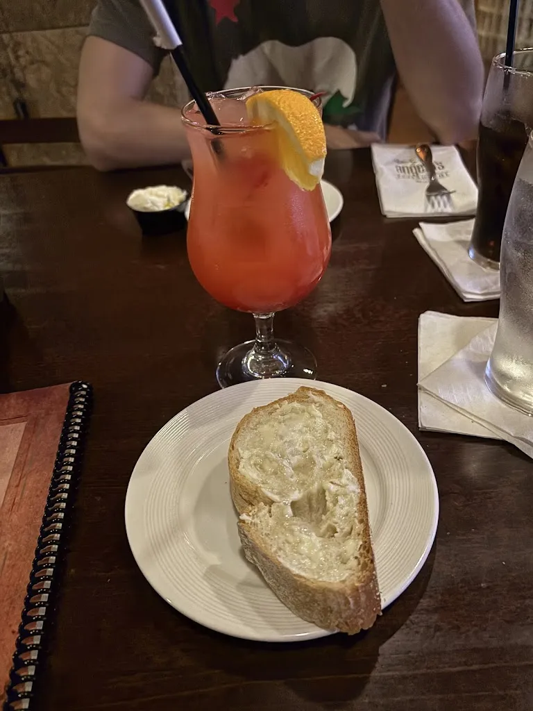 Jessiey Guthrie_Angelo's Restaurant_Washington, PA_review